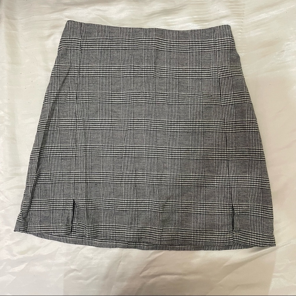 brandy melville skirt